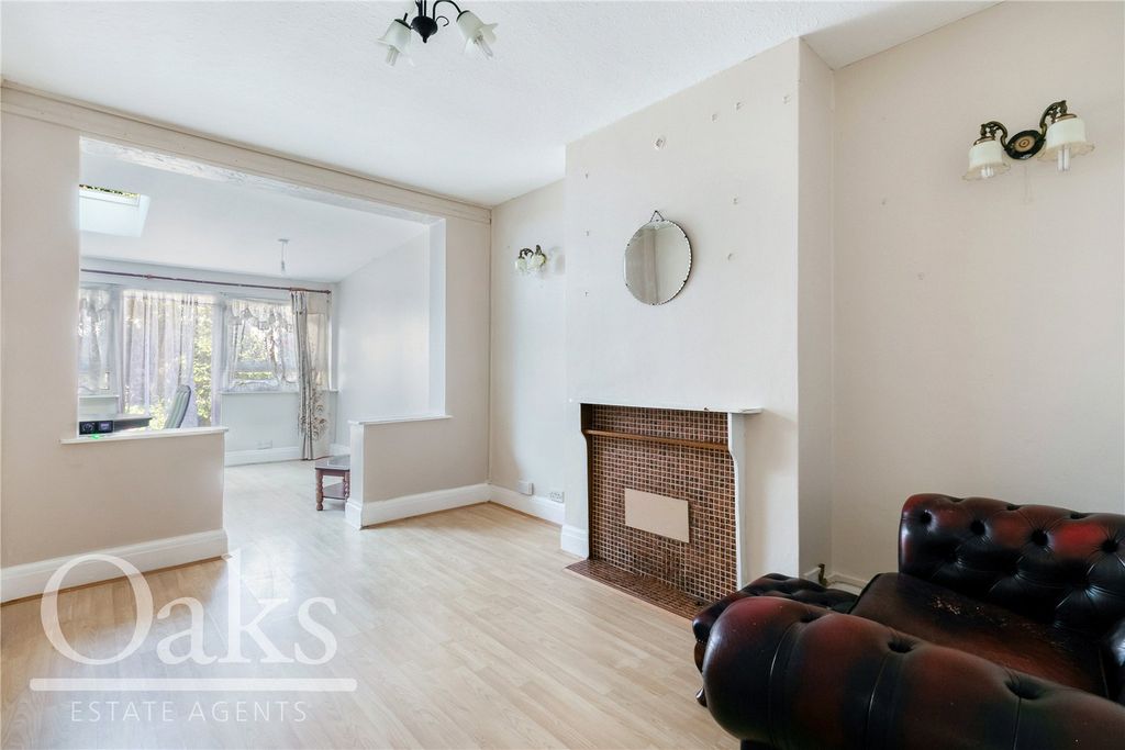 Property photo 2 of 12 Picture No. 04
