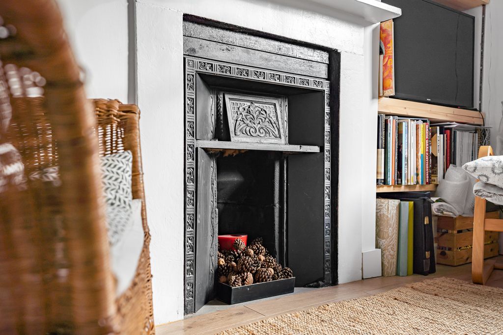 Property photo 3 of 12 New Road (11)