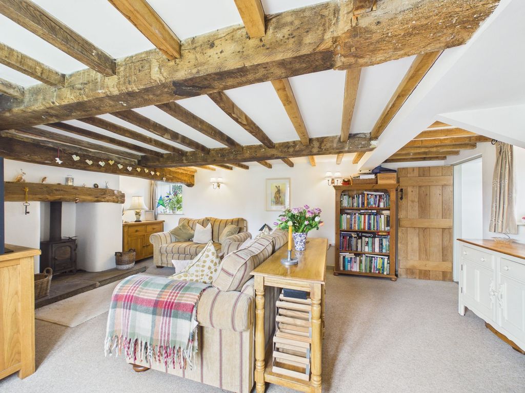 Property photo 2 of 39