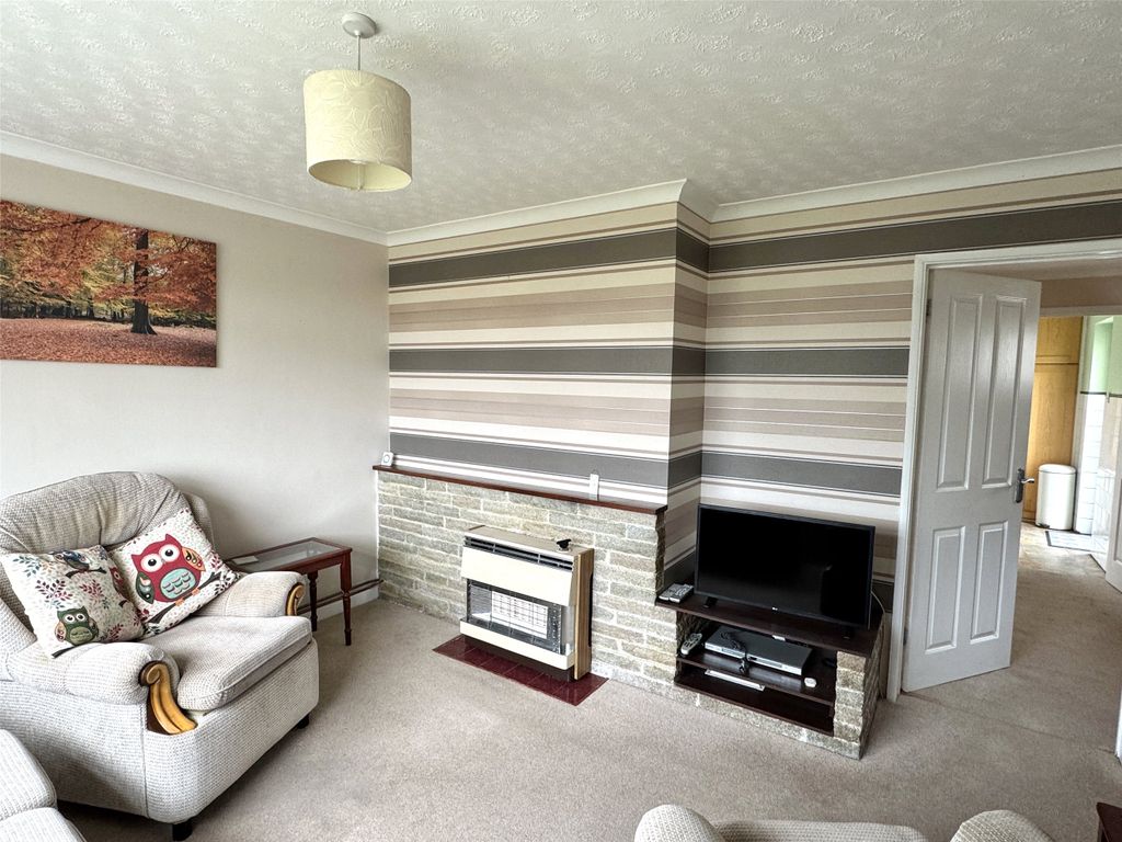 Property photo 3 of 10 Picture No. 17