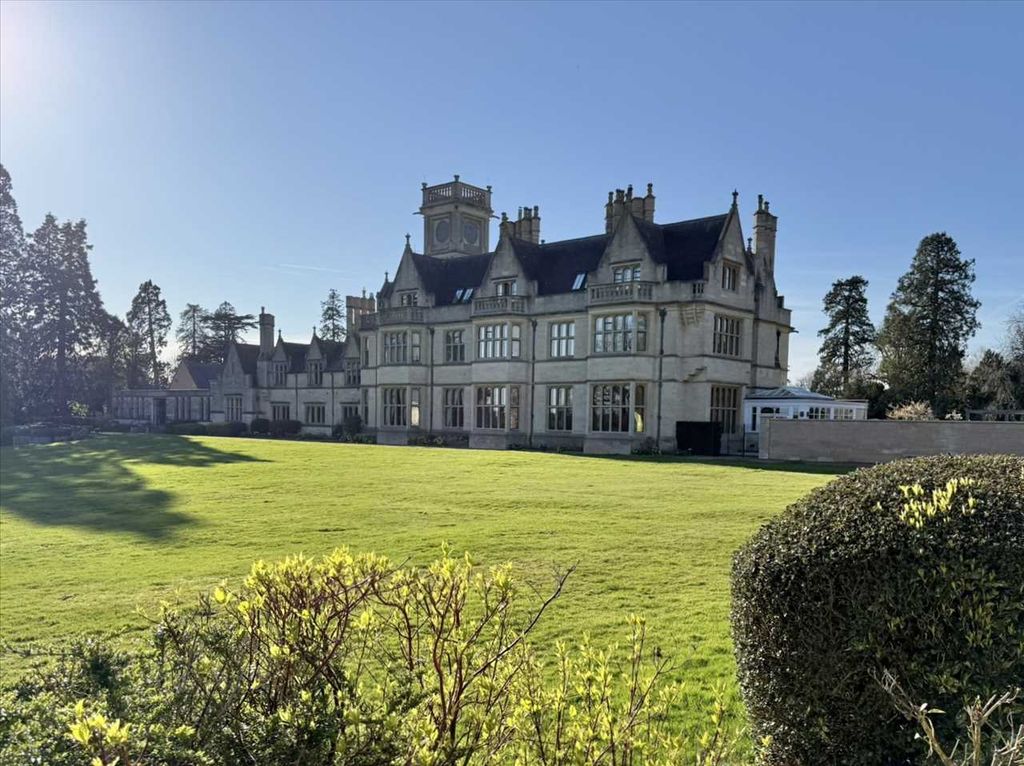 Property photo 1 of 32 Main Picture