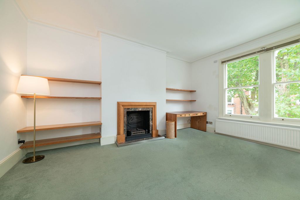 Property photo 1 of 9