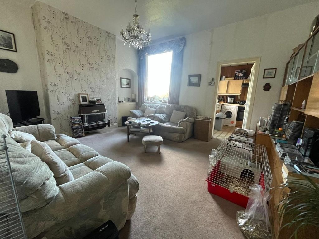 Property photo 3 of 15 (1).Jpeg