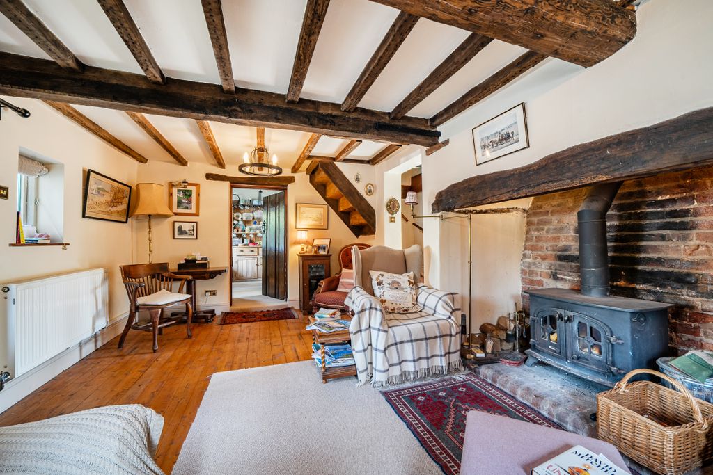 Property photo 3 of 12 1452462-2-69F490d927923