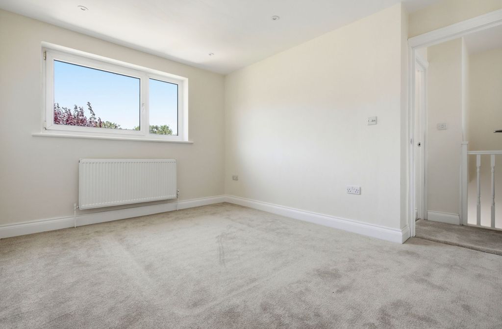 Additional image 6 of 3 bed terraced house for saleLeacroft, Sunningdale SL5