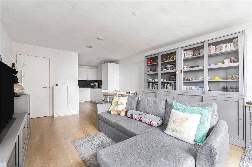 Property photo 1 of 19 Reception Room
