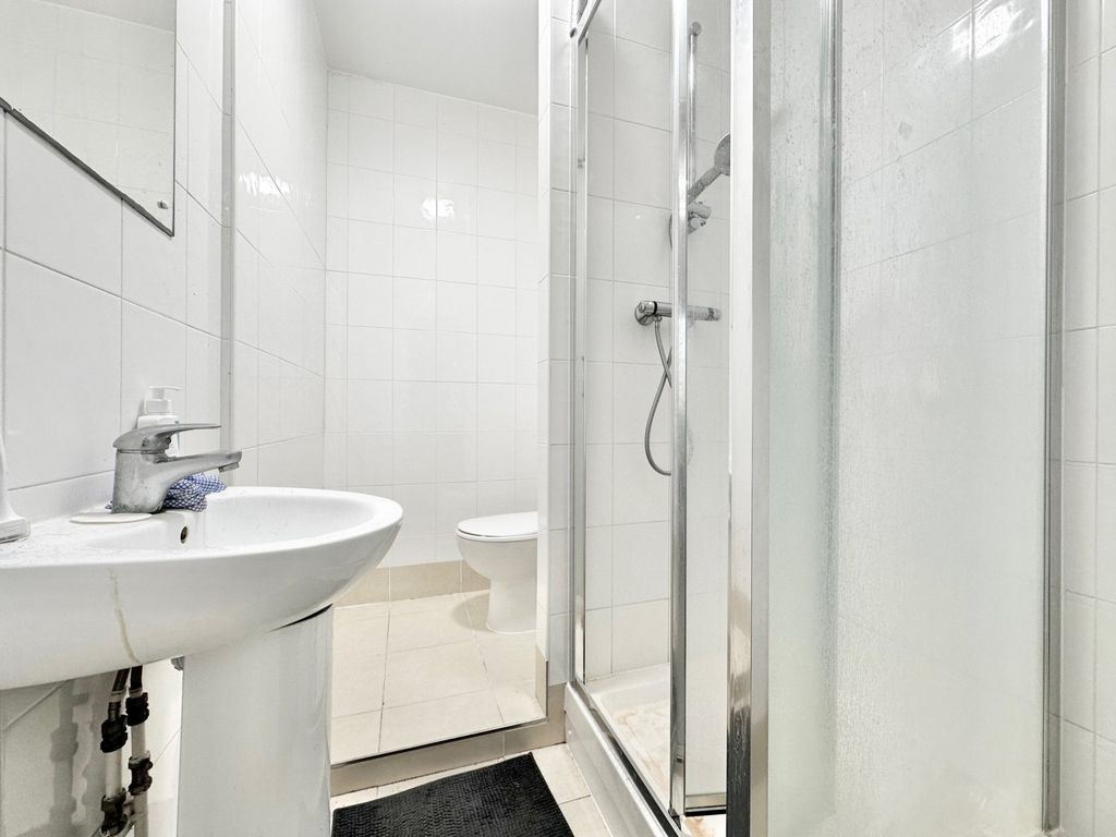 Property photo 2 of 9 Gallery