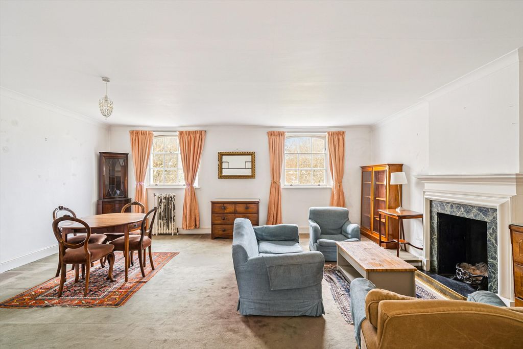 Property photo 3 of 9 Image