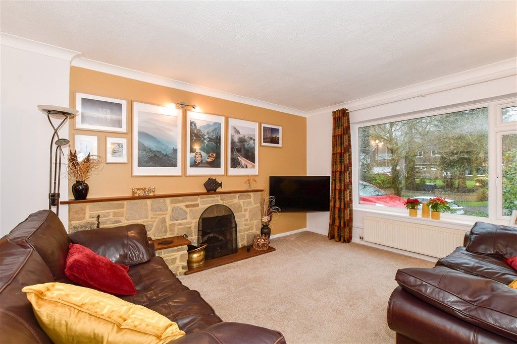 Property photo 1 of 13 Lounge/Dining Room