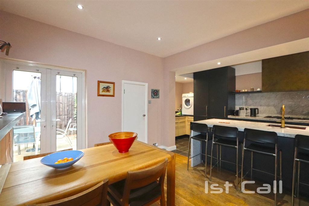 Property photo 2 of 26 Kitchen/ Diner