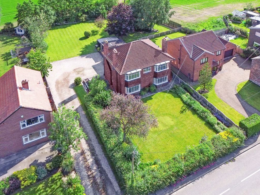 Property photo 1 of 25 Frontaspect