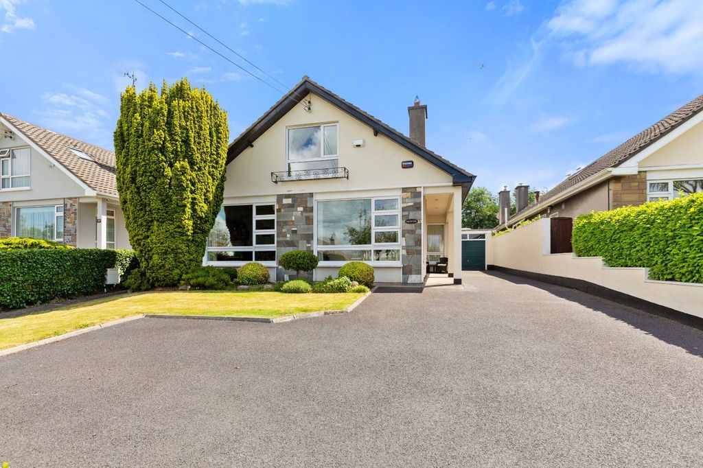 Property photo 2 of 40 Picture No. 04