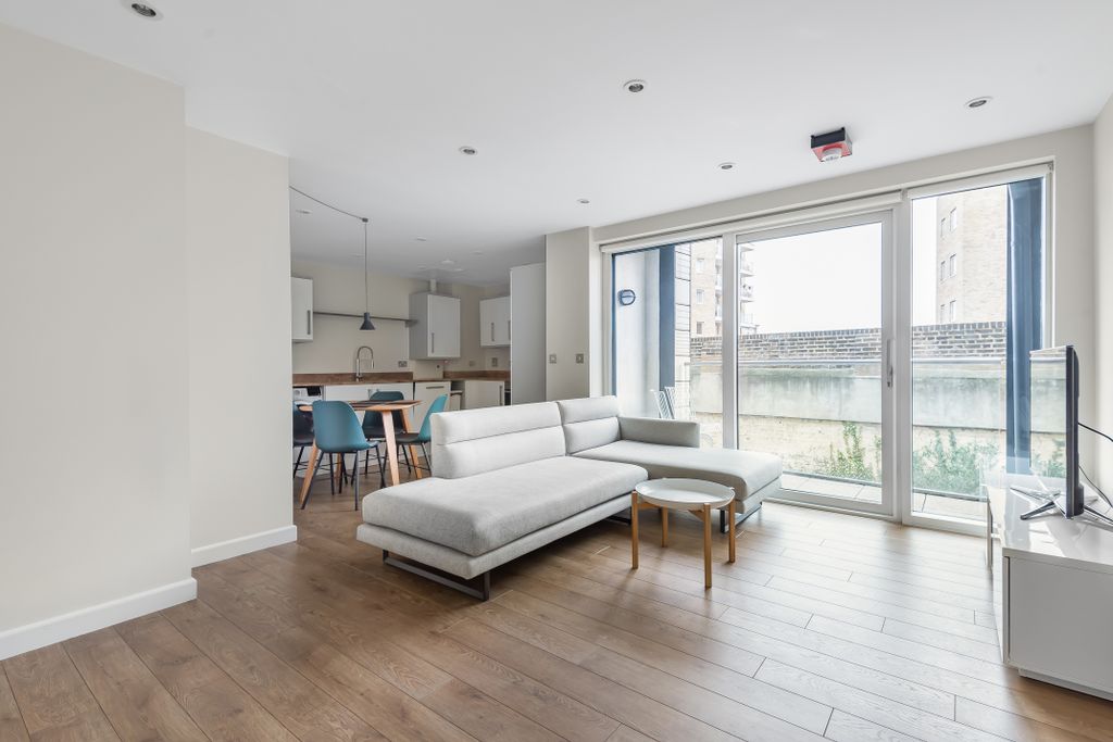Property photo 2 of 9 796662 (2)