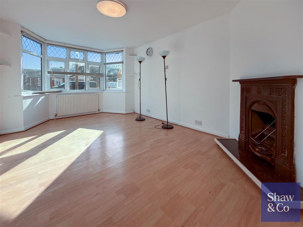 Property photo 2 of 7 Living Room.Jpg