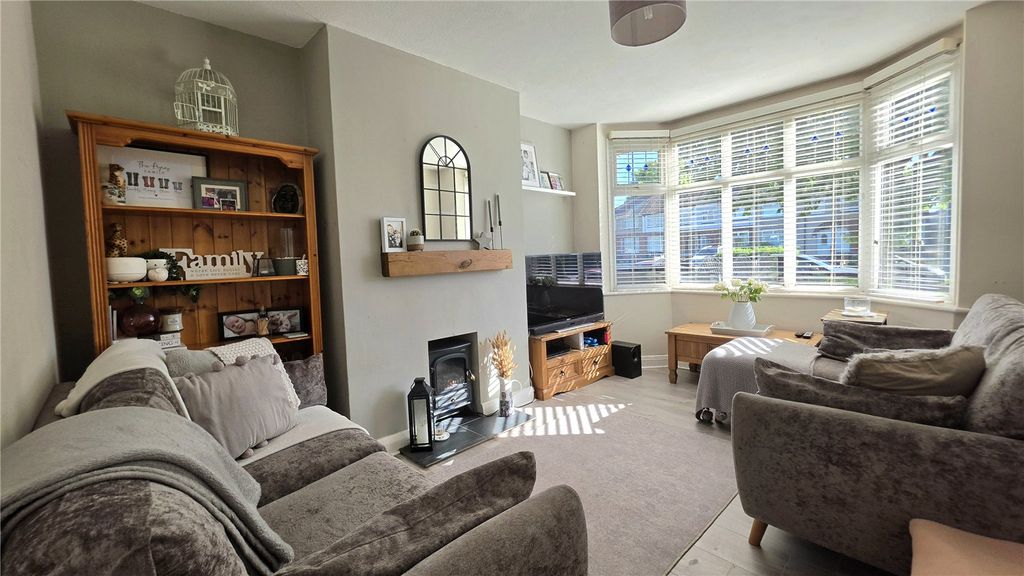 Property photo 2 of 24 Picture No. 02