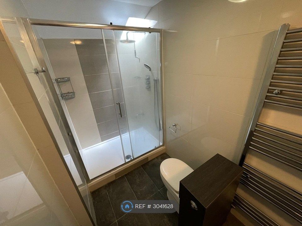 Property photo 2 of 3