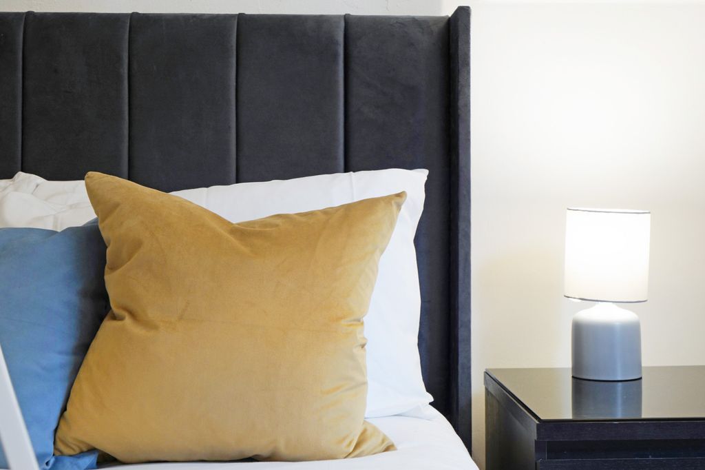 Property photo 2 of 18