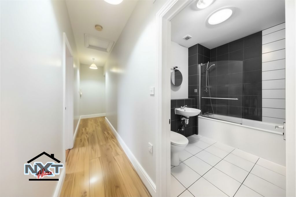 Property photo 1 of 7 Photo 1