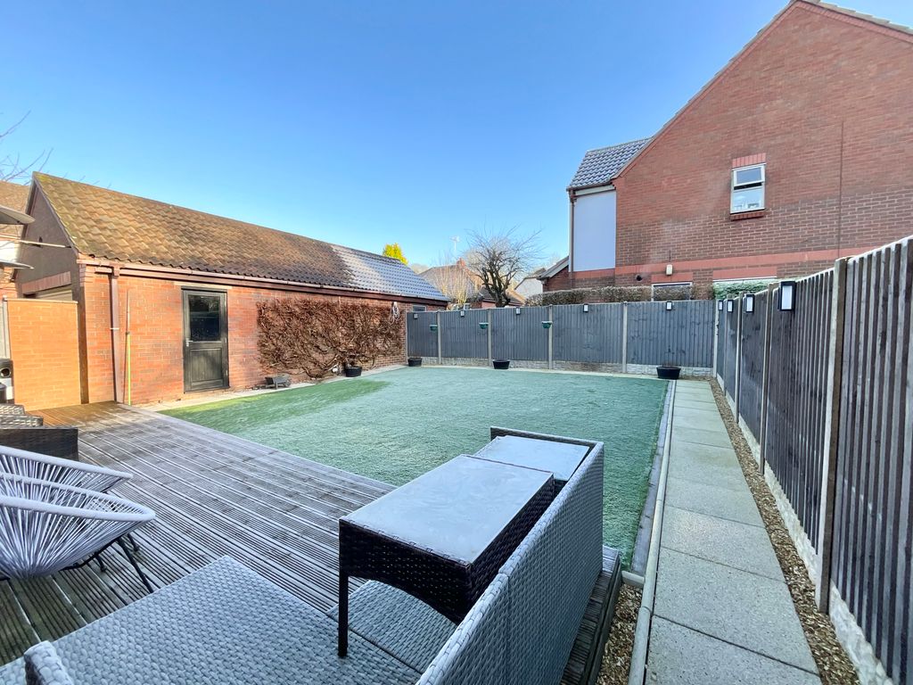 Property photo 2 of 31 Img_5589