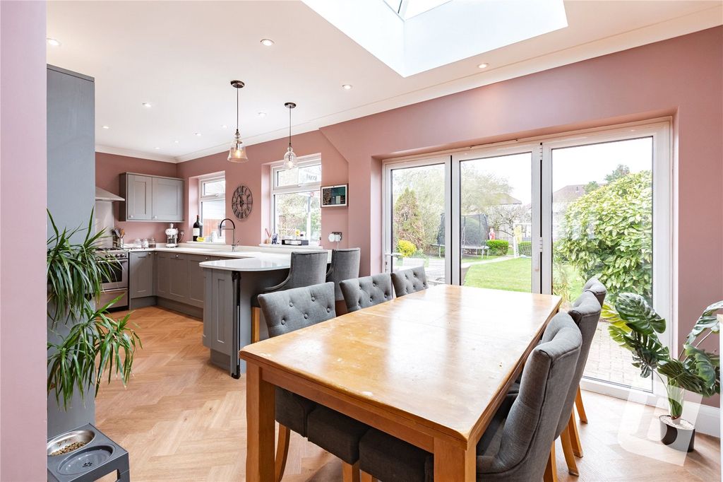 Property photo 2 of 16 Kitchen/Diner