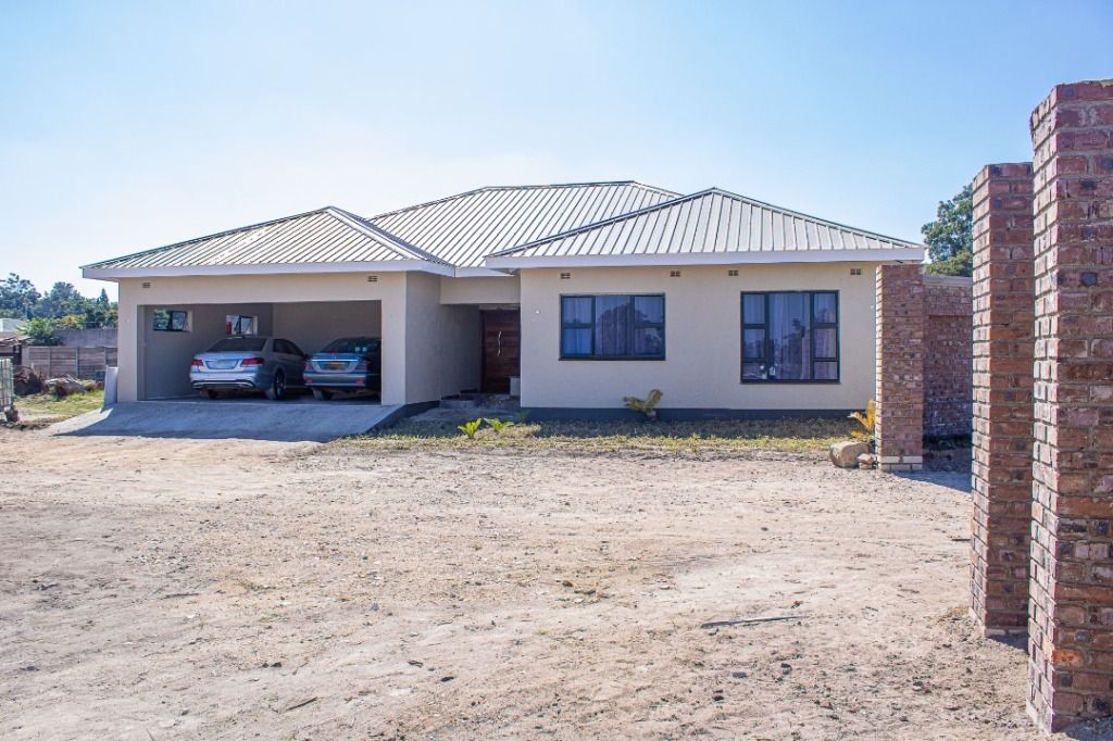 Property photo 3 of 11