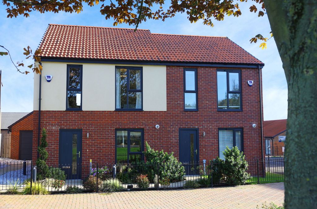 Property photo 1 of 1