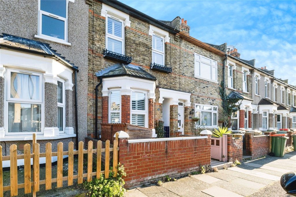 Property photo 2 of 27 Picture No. 04