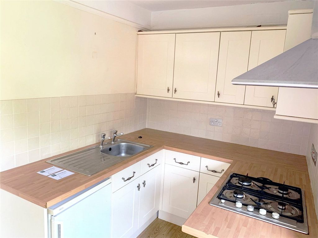 Property photo 2 of 7 Picture No. 05