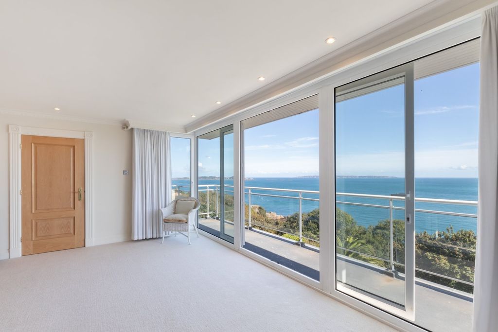Additional image 15 of 5 bed detached house for saleRavelin Road, Fort George, St Peter Port GY1
