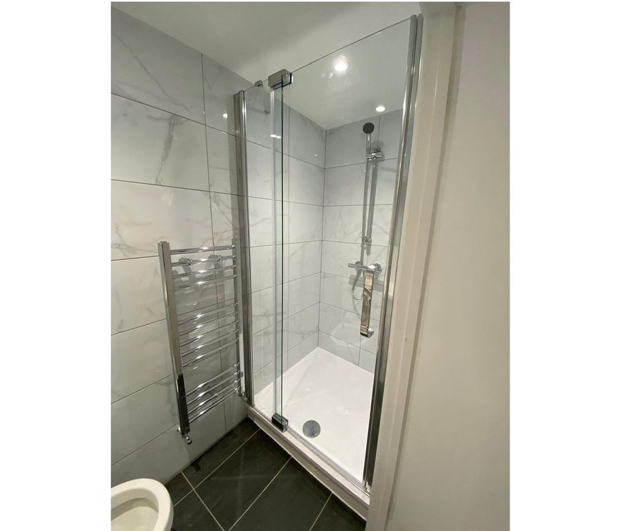 Property photo 2 of 5 Picture No. 12