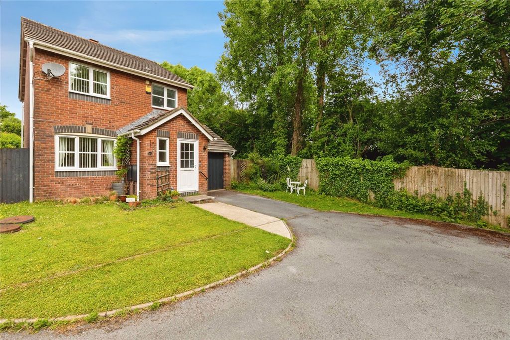 Property photo 1 of 18 Picture No. 20
