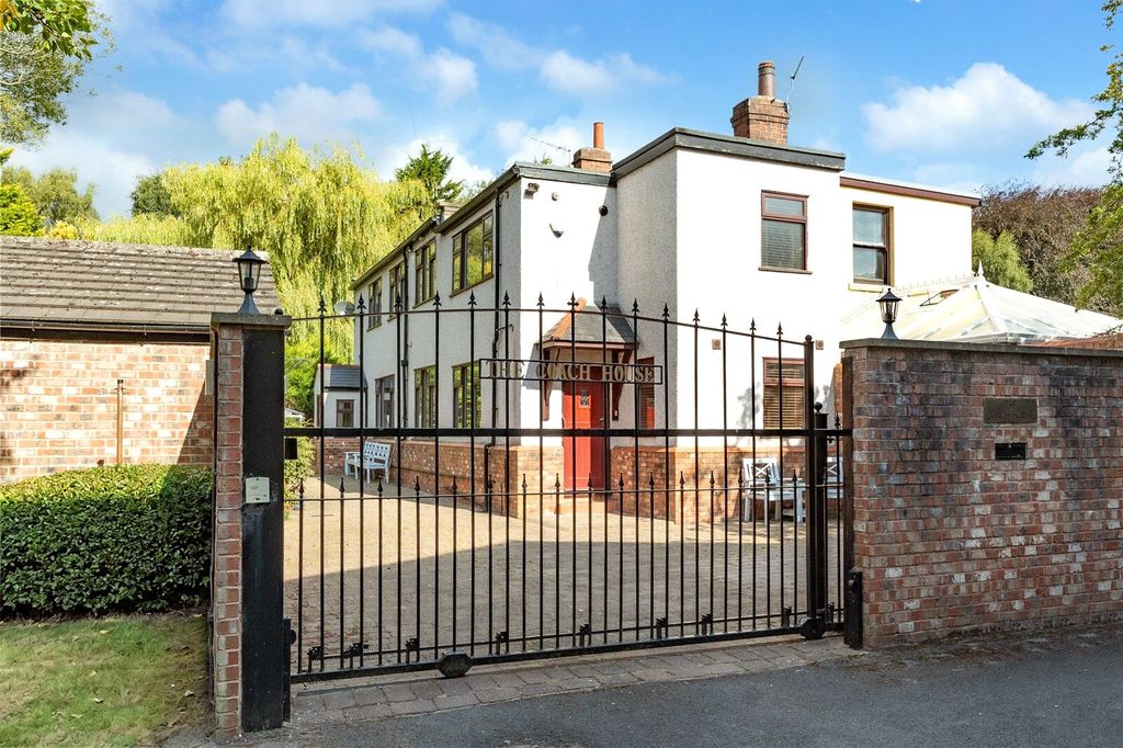 Property photo 1 of 27 Picture No. 33