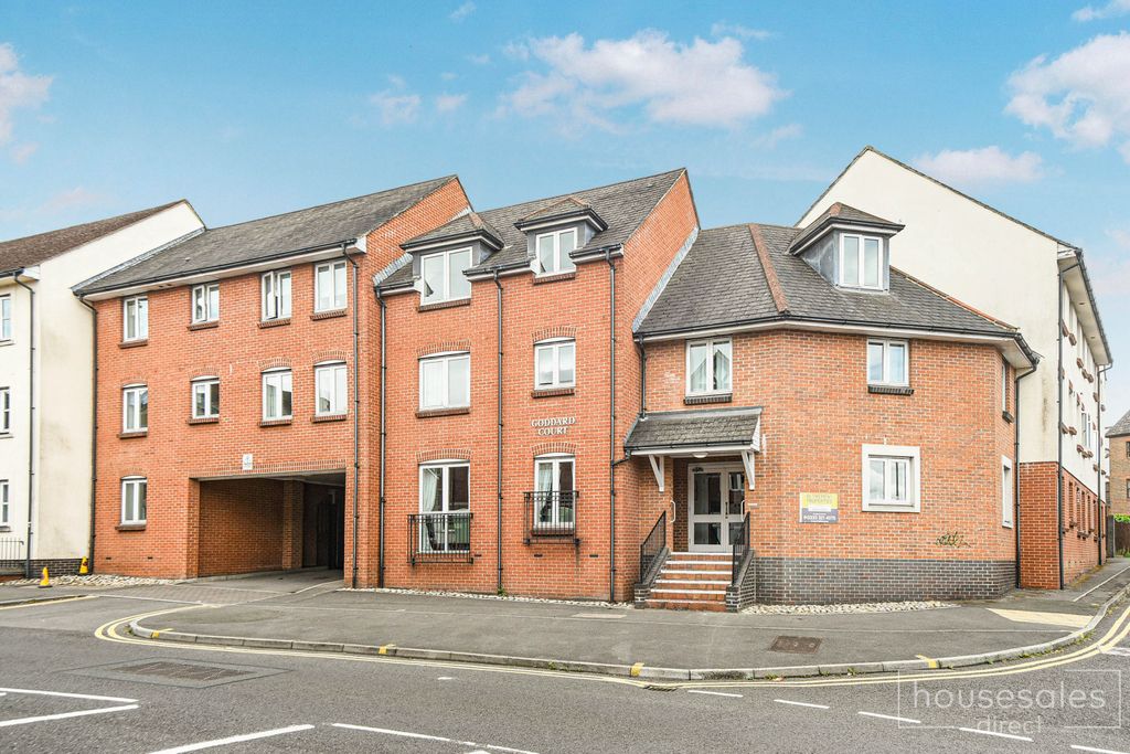 Property photo 1 of 14