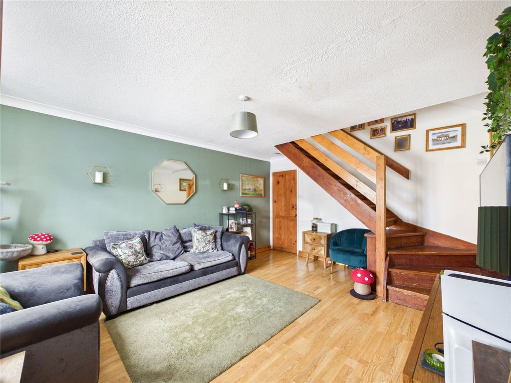 Property photo 2 of 17 Picture No. 01