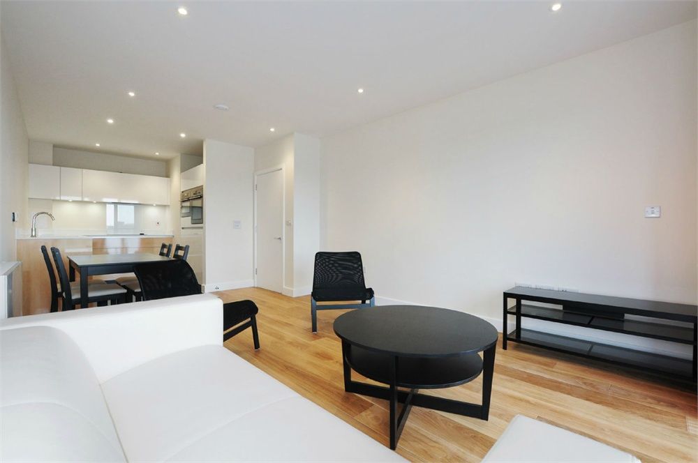 Property photo 2 of 6