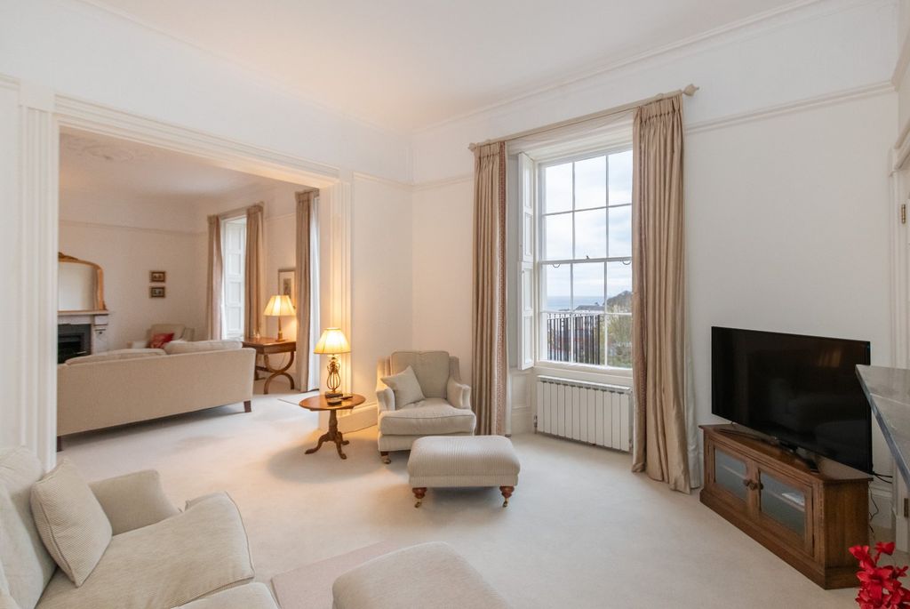 Additional image 23 of 7 bed detached house for saleL'hyvreuse, Cambridge Park, St. Peter Port, Guernsey GY1