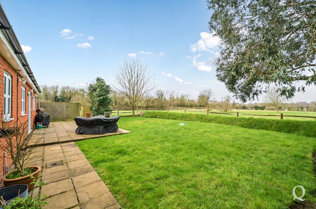 Property photo 3 of 26 35440d7d-c055-433...