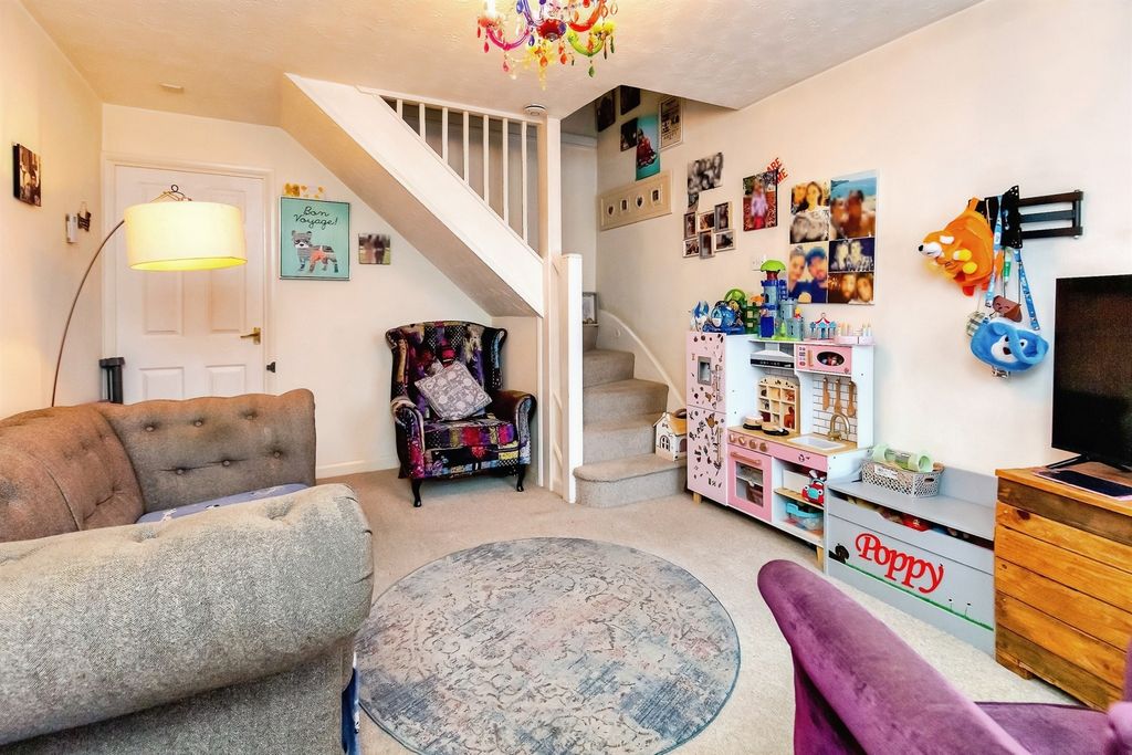 Property photo 2 of 16