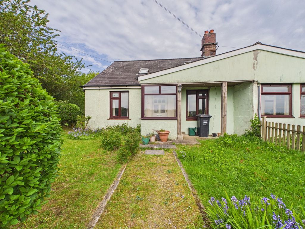 Property photo 2 of 36