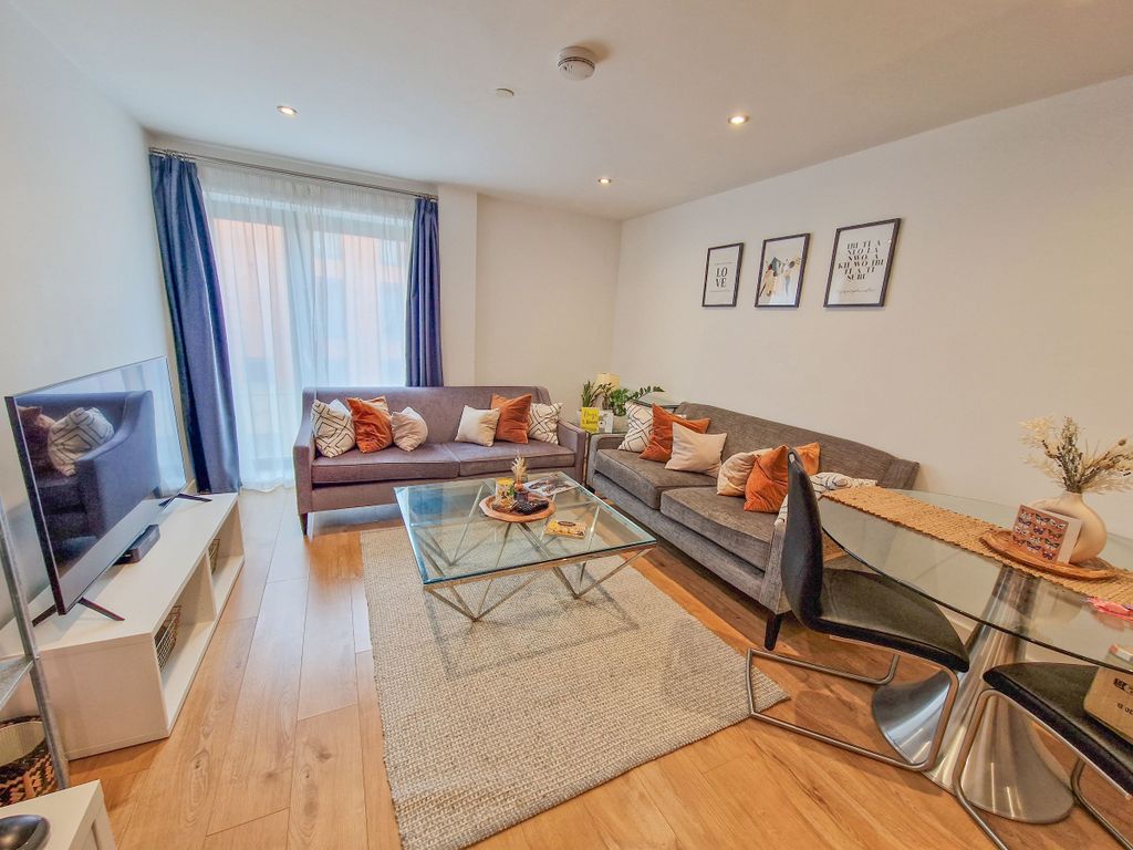 Property photo 3 of 9