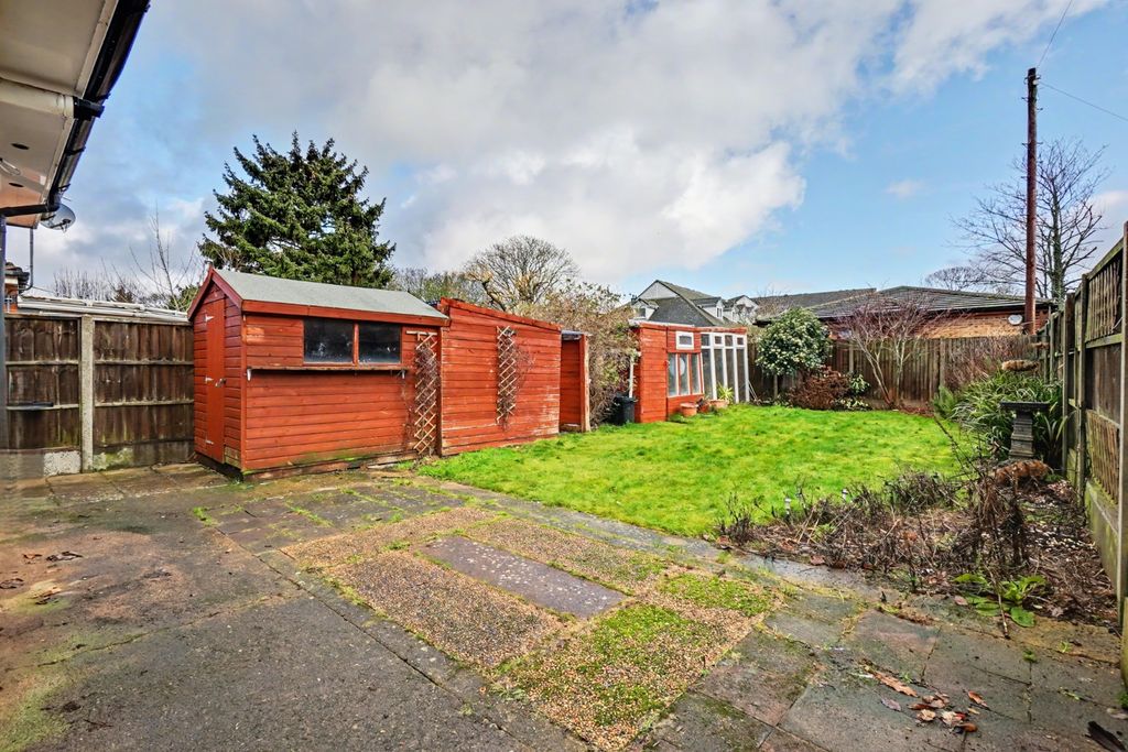 Property photo 2 of 13 4806344