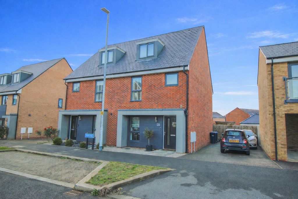 Property photo 1 of 17 Img_1000.Png