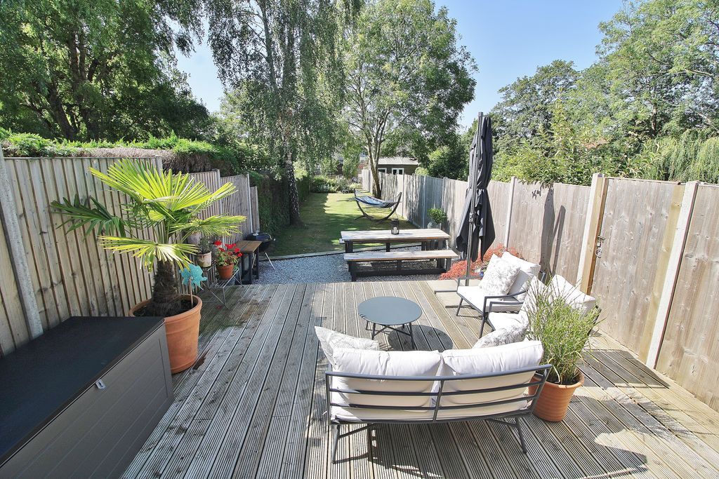 Property photo 2 of 15