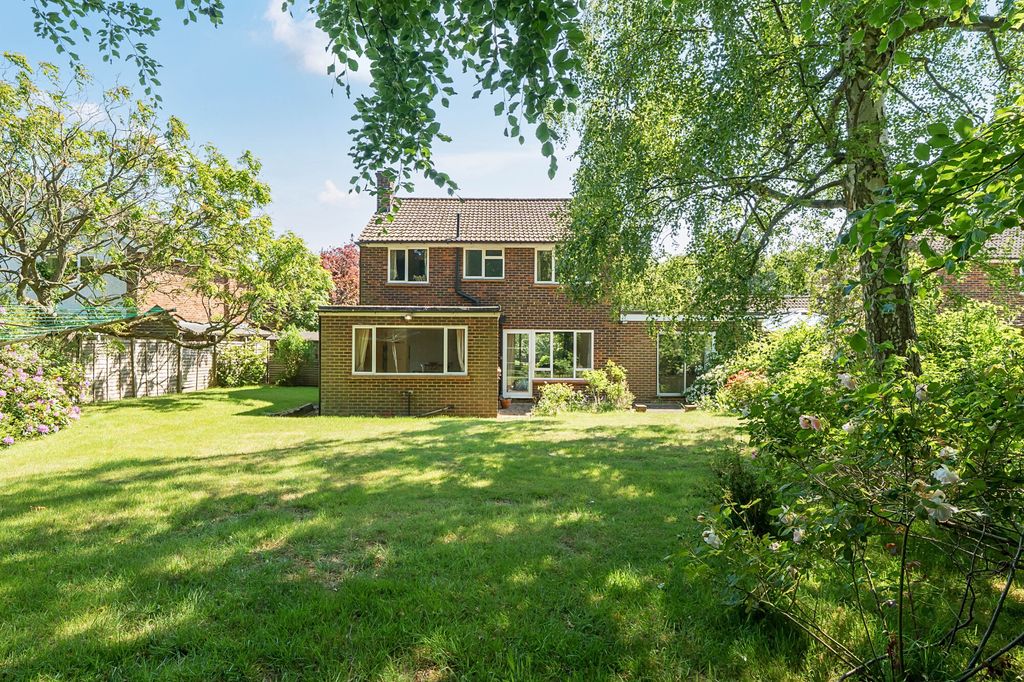 Property photo 2 of 17