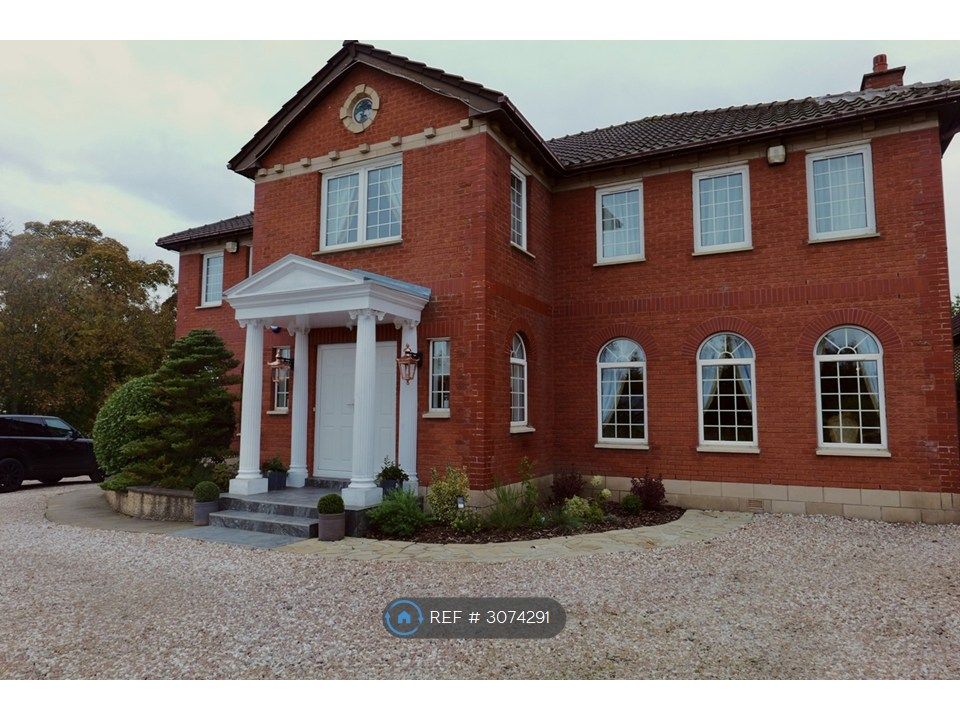 Property photo 1 of 1 Main Entrance