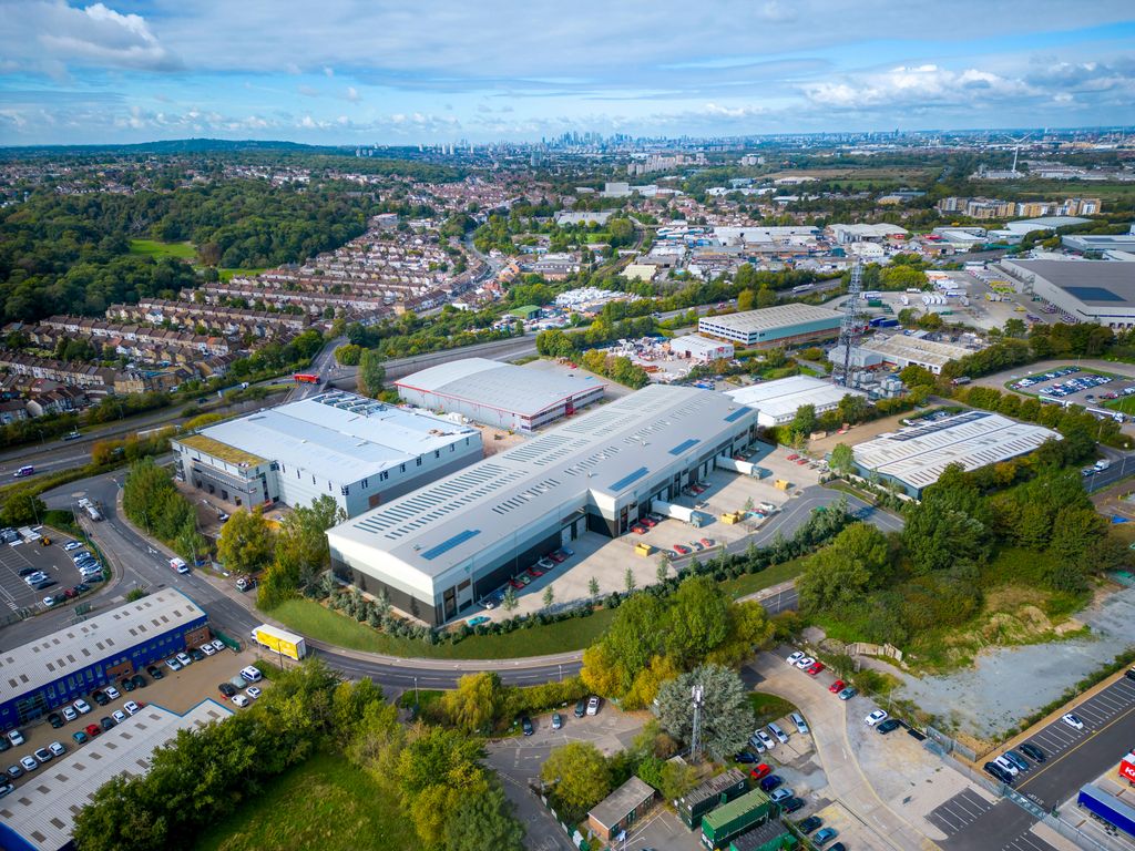 Property photo 1 of 3 226041_Im01_F01_M.Jpg