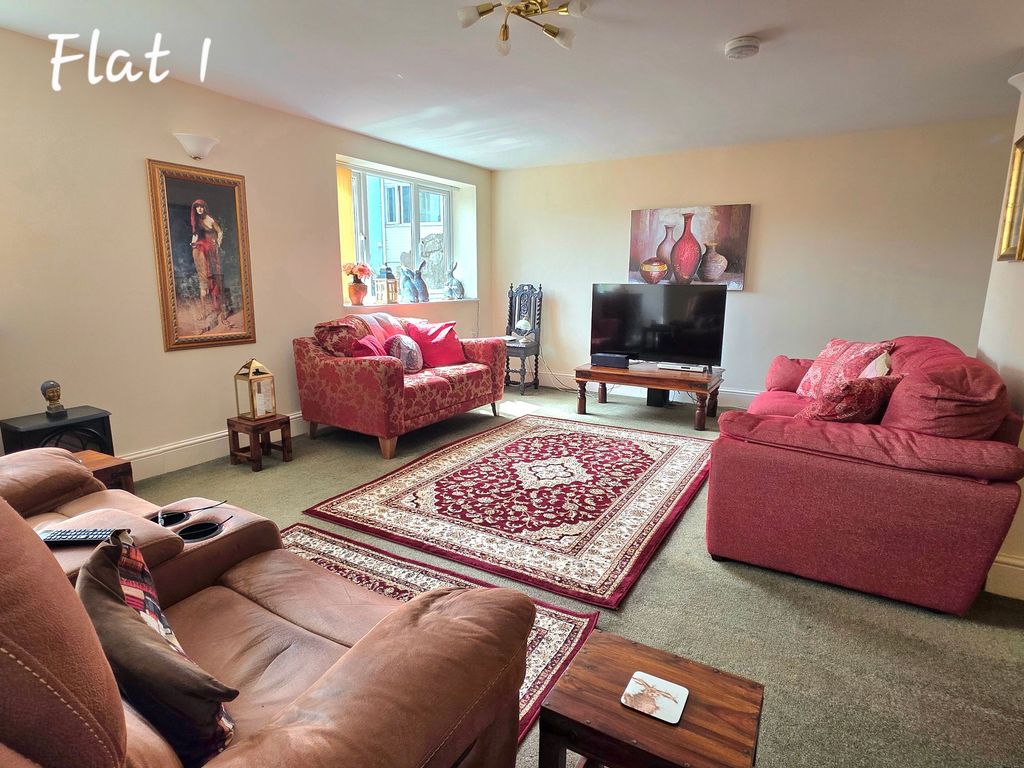 Property photo 3 of 50