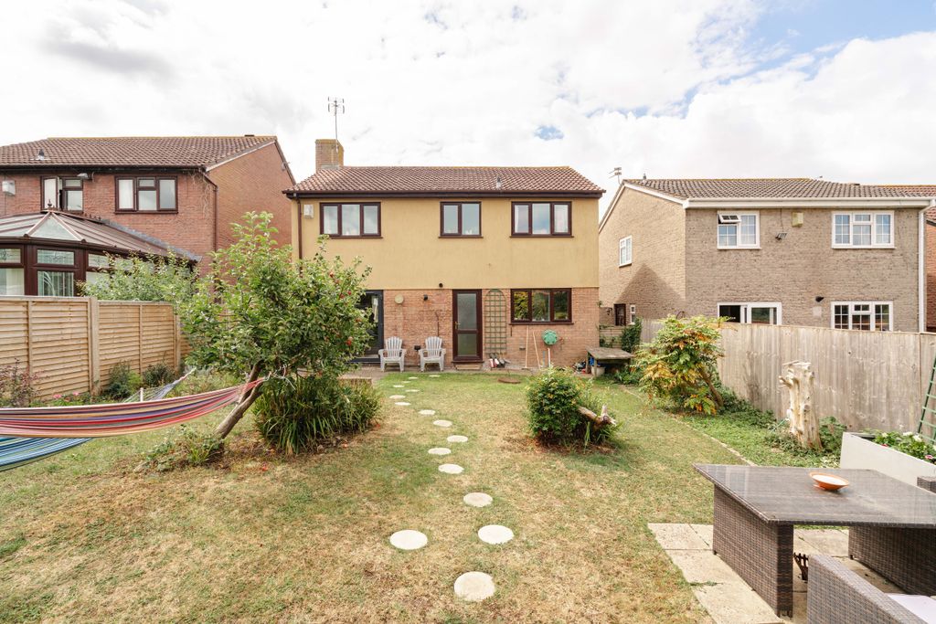 Property photo 1 of 22 32