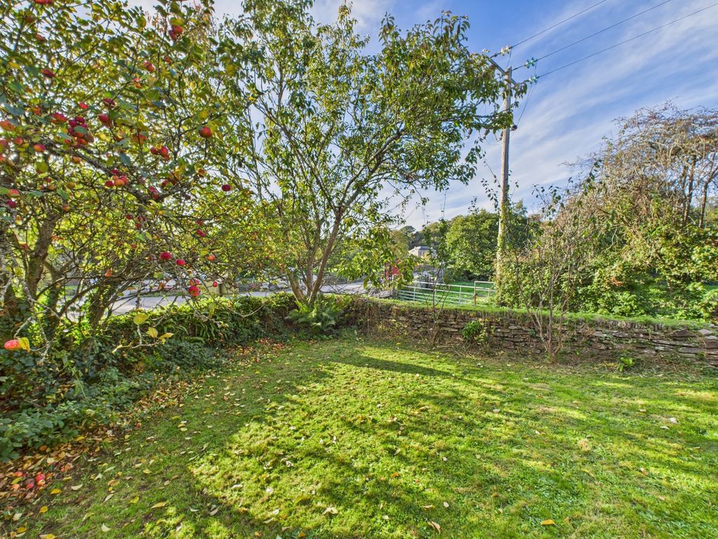 Property photo 2 of 26 4533984