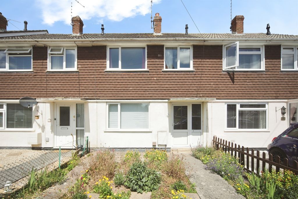 Property photo 1 of 20